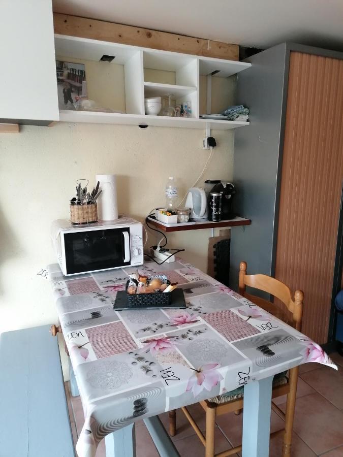 Chambre D'Hotes Bleigny-le-Carreau المظهر الخارجي الصورة
